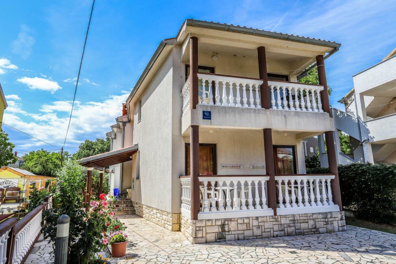 Medulin Riviera Apartments Goran מראה חיצוני תמונה